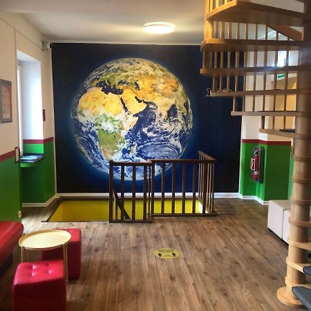 Backpackers Duesseldorf - Self Check-In Hostel Exterior photo