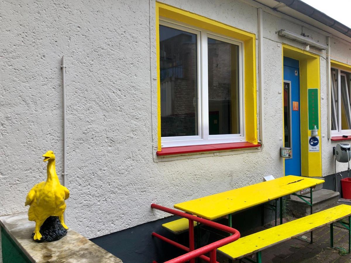 Backpackers Duesseldorf - Self Check-In Hostel Exterior photo