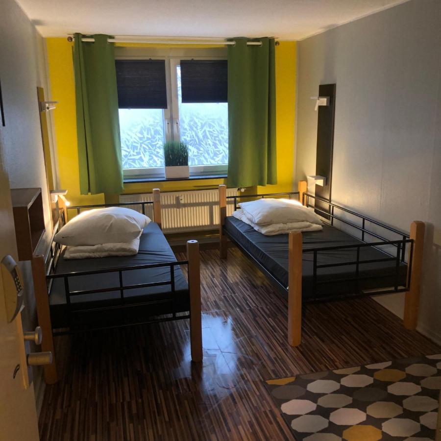 Backpackers Duesseldorf - Self Check-In Hostel Exterior photo