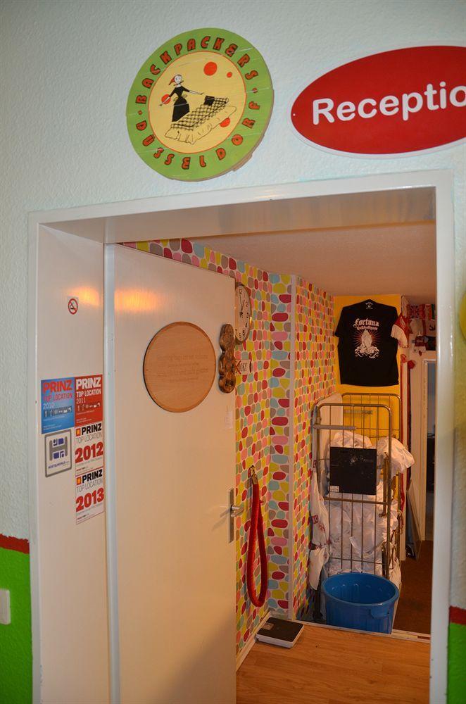 Backpackers Duesseldorf - Self Check-In Hostel Exterior photo
